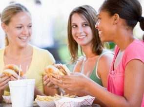 Prediabetul apare la 1 din 5 adolescenți și la 1 din 4 adulți tineri